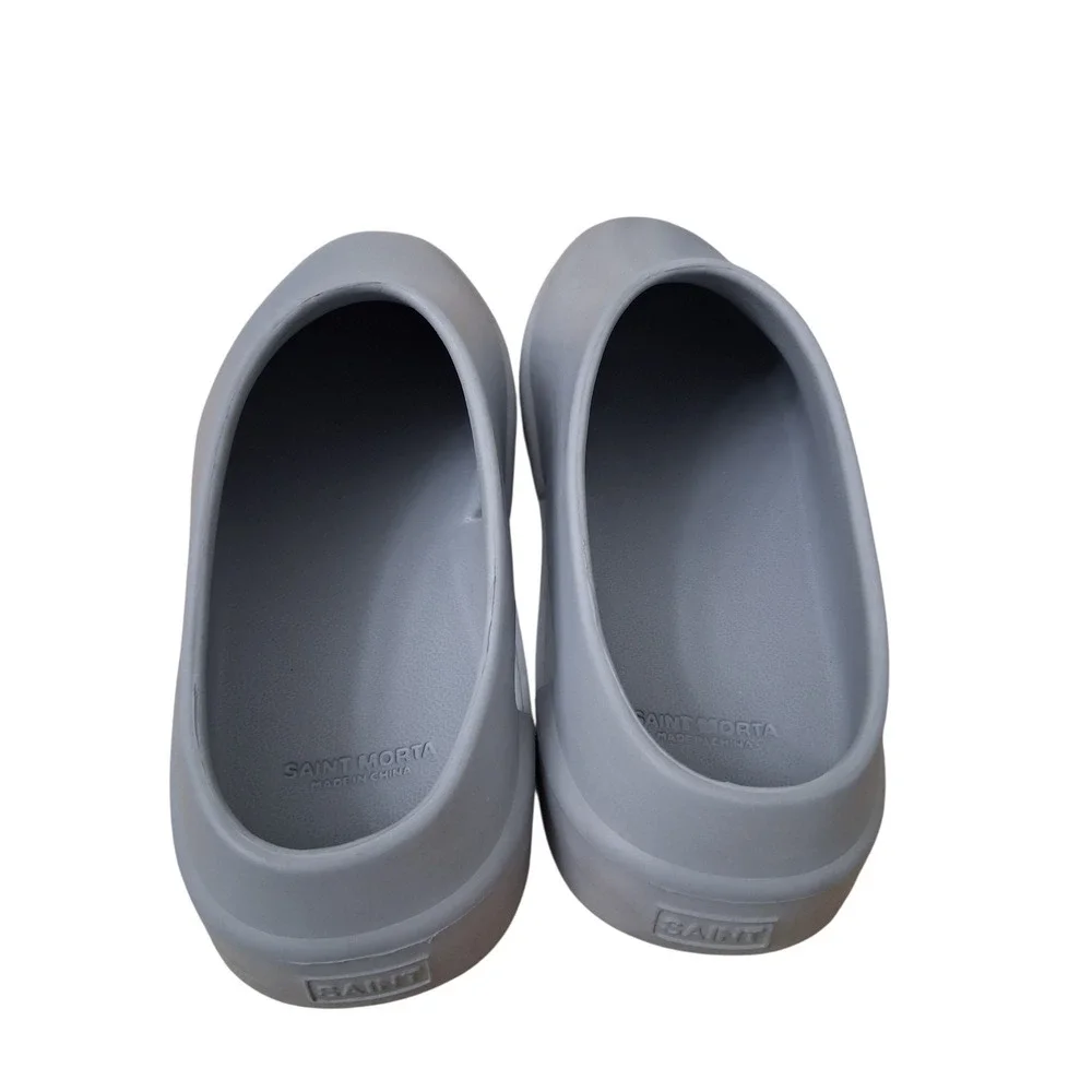 Saint Morta Slip-On Comfort Mens size 11 Grey‎ Summer Beachy Pool Side Slippers